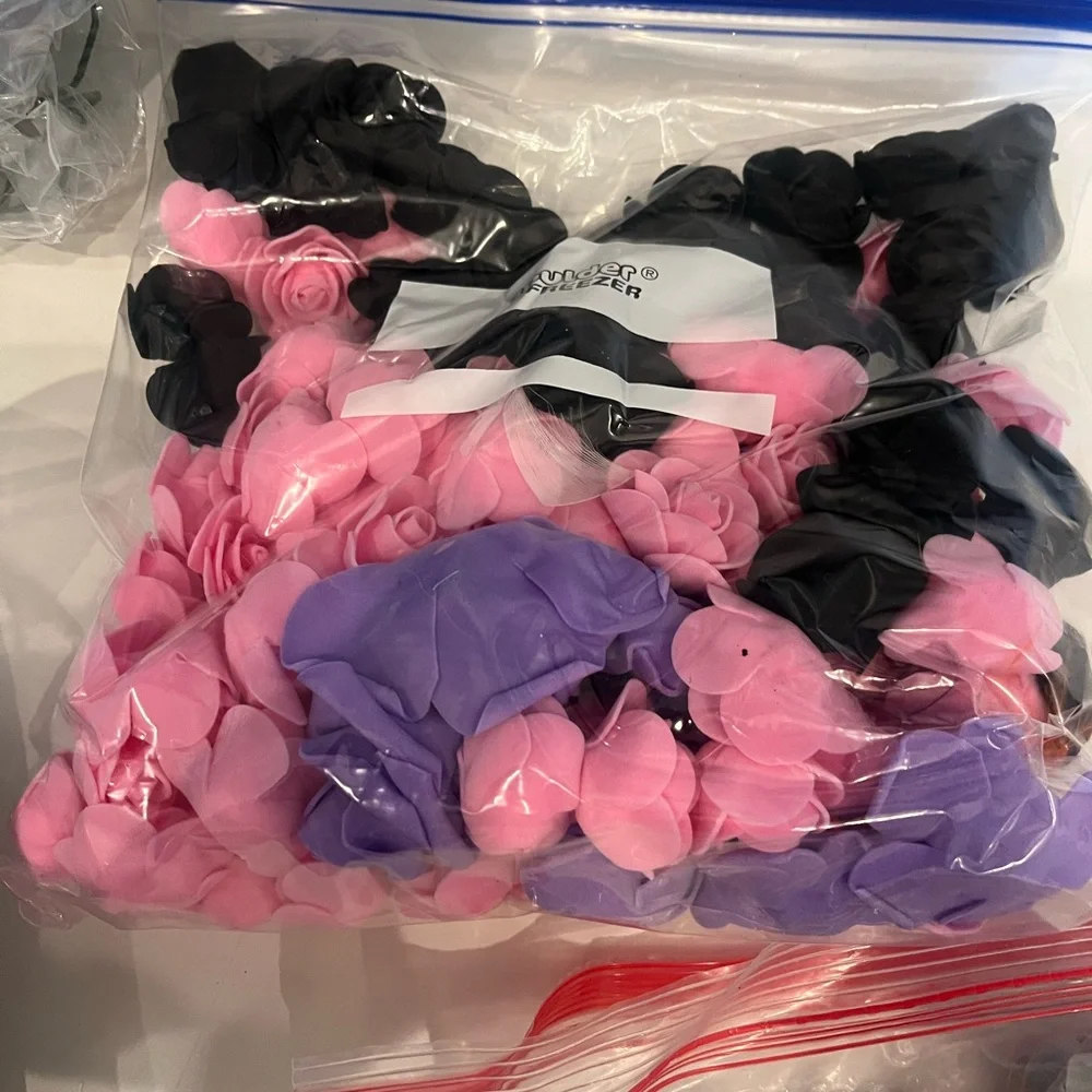 Craft Supplies Foam Roses - Picture 4 of 7